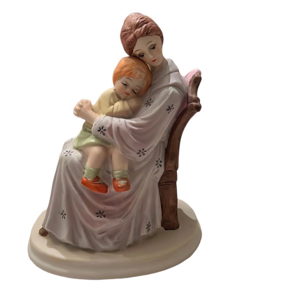 Current Inc vintage porcelain Mother & child figurine no chips cracks EVC